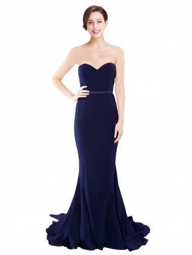 Vendeurs de Bleu marine foncé Sirène Sans bretelle Balayage train Crêpe Stretch Longue Robes demoiselle d'honneur / Robes de bal