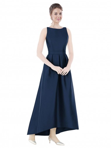 Vendeurs de Bleu marine foncé Trapèze Bateau Satiné Longue Asymétrique Robes demoiselle d'honneur