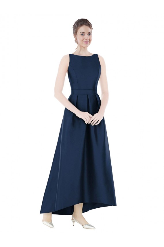 Vendeurs de Bleu marine foncé Trapèze Bateau Satiné Longue Asymétrique Robes demoiselle d'honneur
