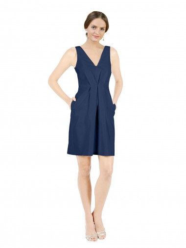 Vendeurs de Bleu marine foncé Trapèze Col V Satiné Courte Robes demoiselle d'honneur / Robes de cocktail