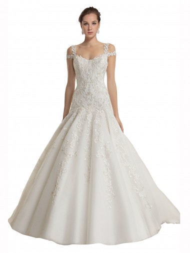 Vendeurs de Ivoire Sirène Épaule Dénudée Balayage train Tulle Dentelle Robes de mariée