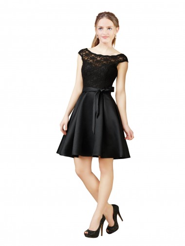 Vendeurs de Noir Trapèze Illusion Satiné Dentelle Courte Robes demoiselle d'honneur / Robes de cocktail