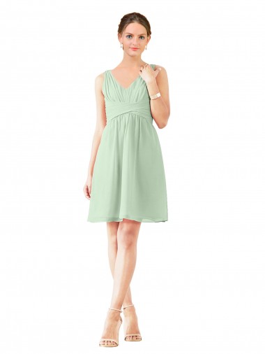 Vendeurs de Vert Sauge Trapèze Col V Mousseline Courte Robes demoiselle d'honneur / Robes de cocktail